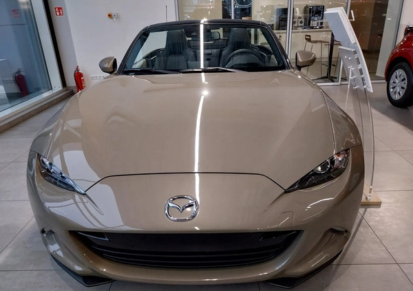 Mazda MX-5 cena 154700 przebieg: 10, rok produkcji 2023 z Gdynia małe 56